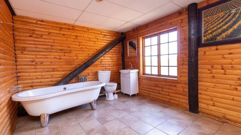 4 Bedroom Property for Sale in Hartbeespoort Dam Nature Reserve North West